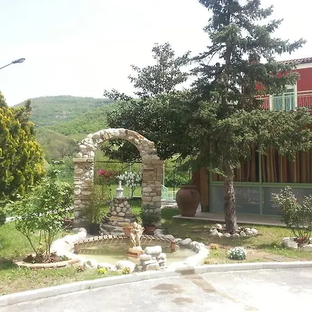 Inn Pantagruel *